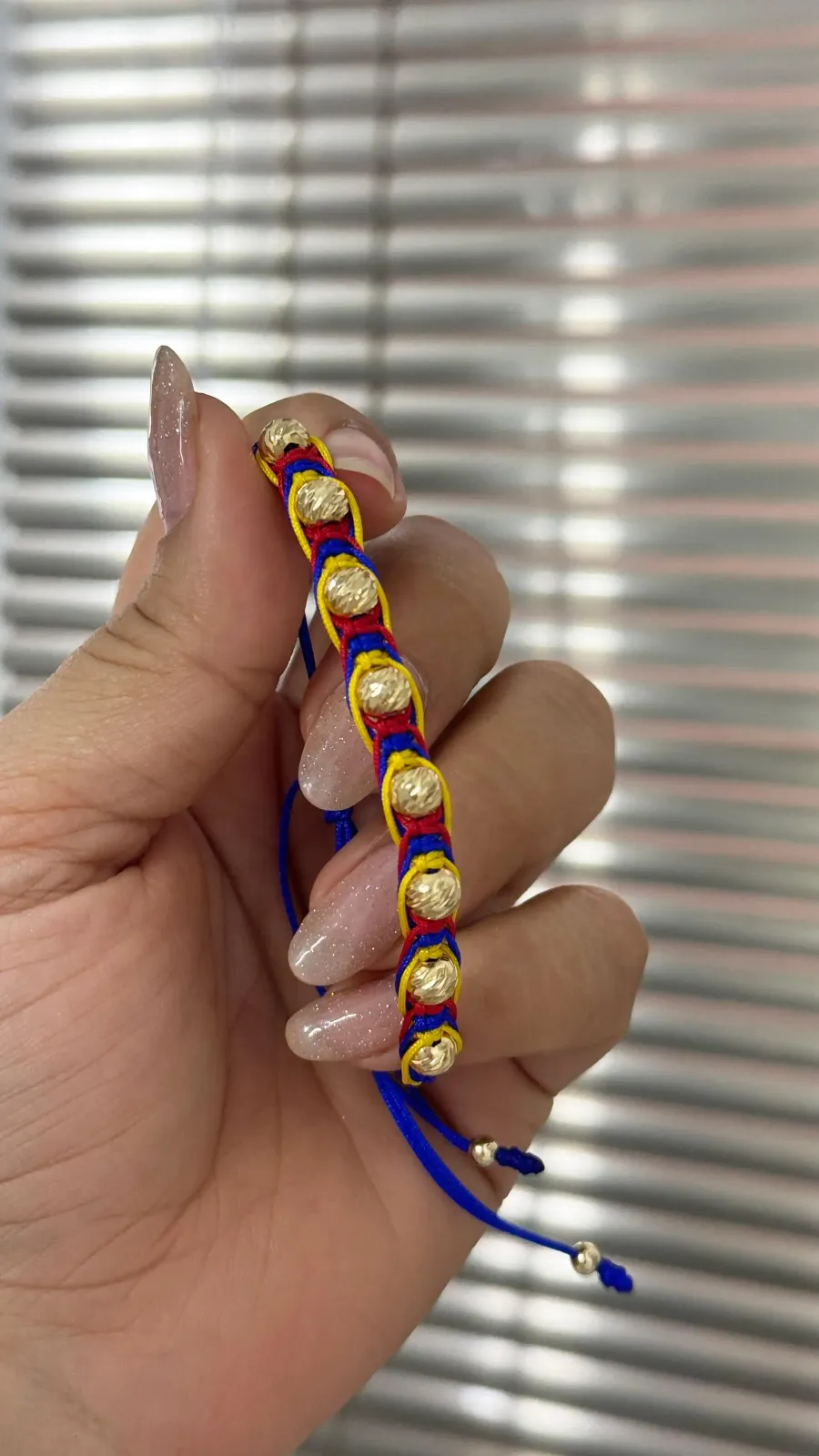 Ref096-tricolor