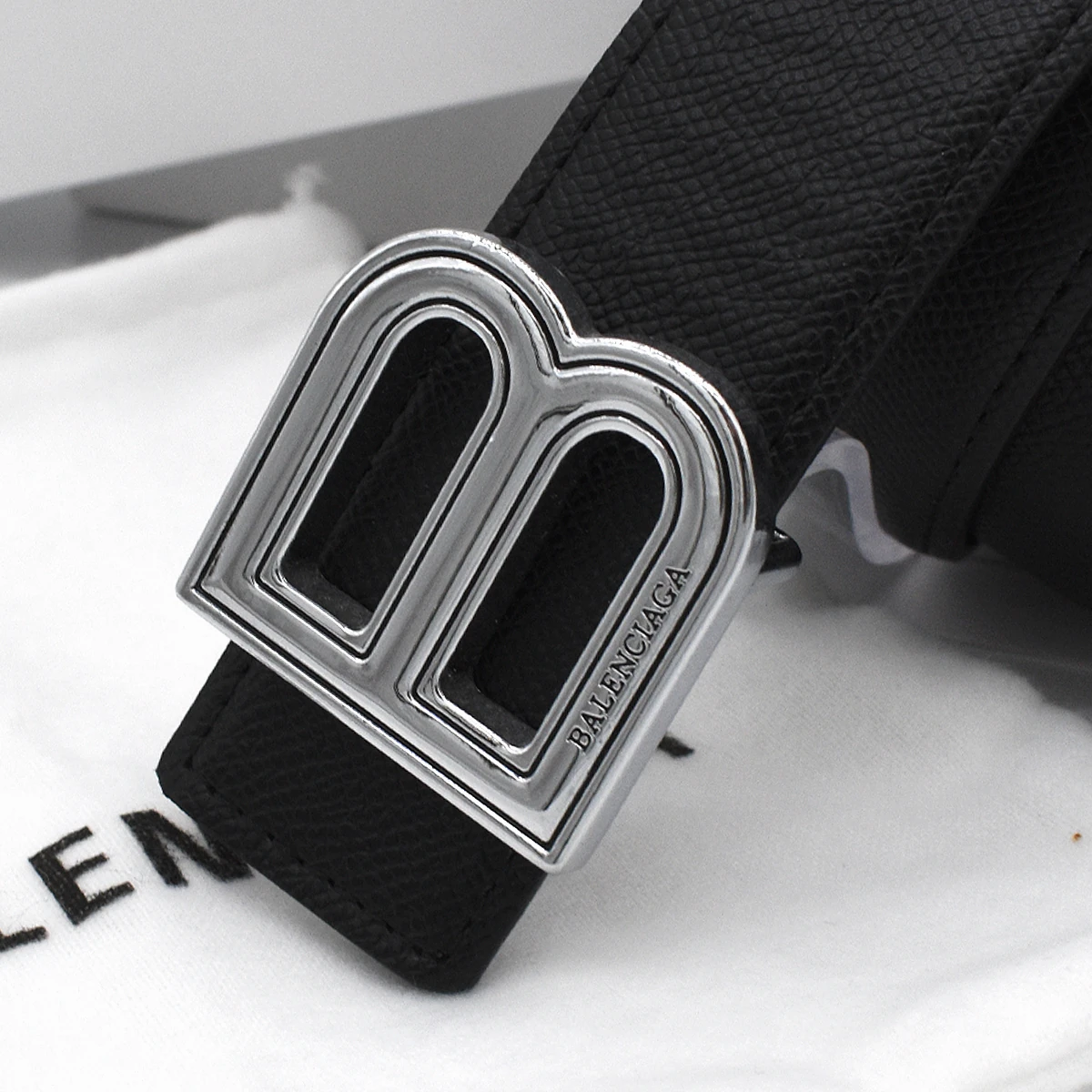 Cinturon Balenciaga 7