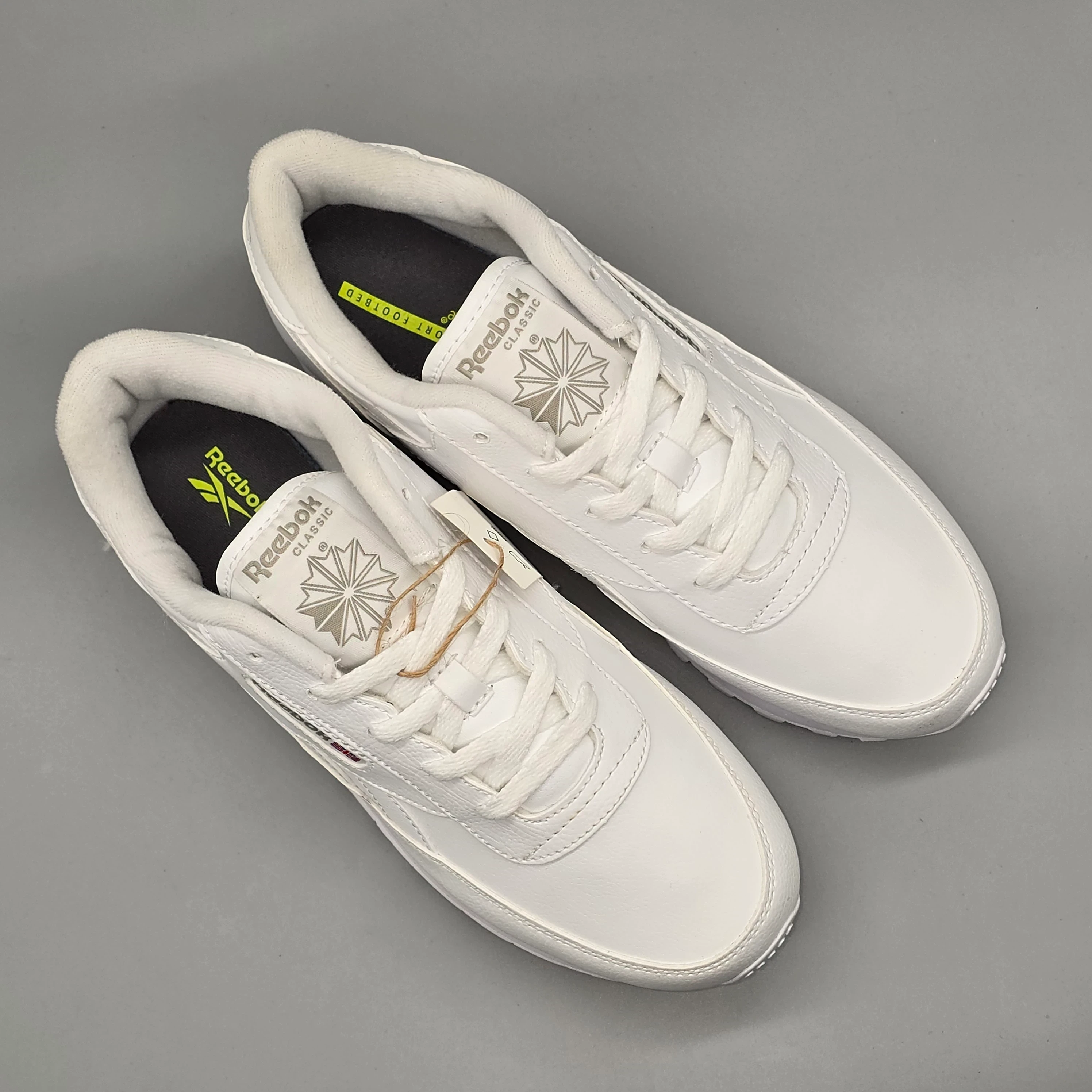 REEBOK CL RENAISSANCE 4