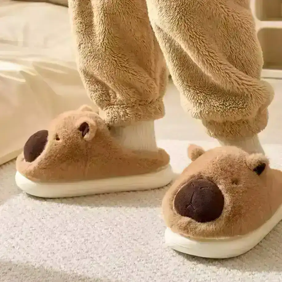 Pantuflas de capibara 3
