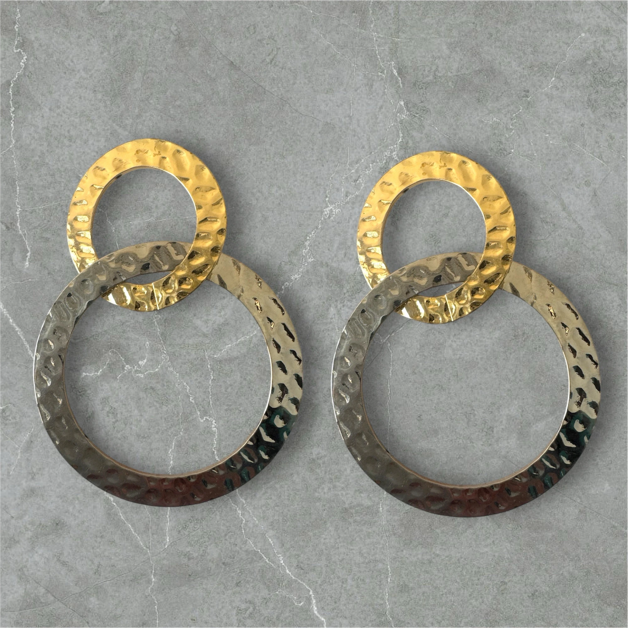 Pendientes con diseño circular 