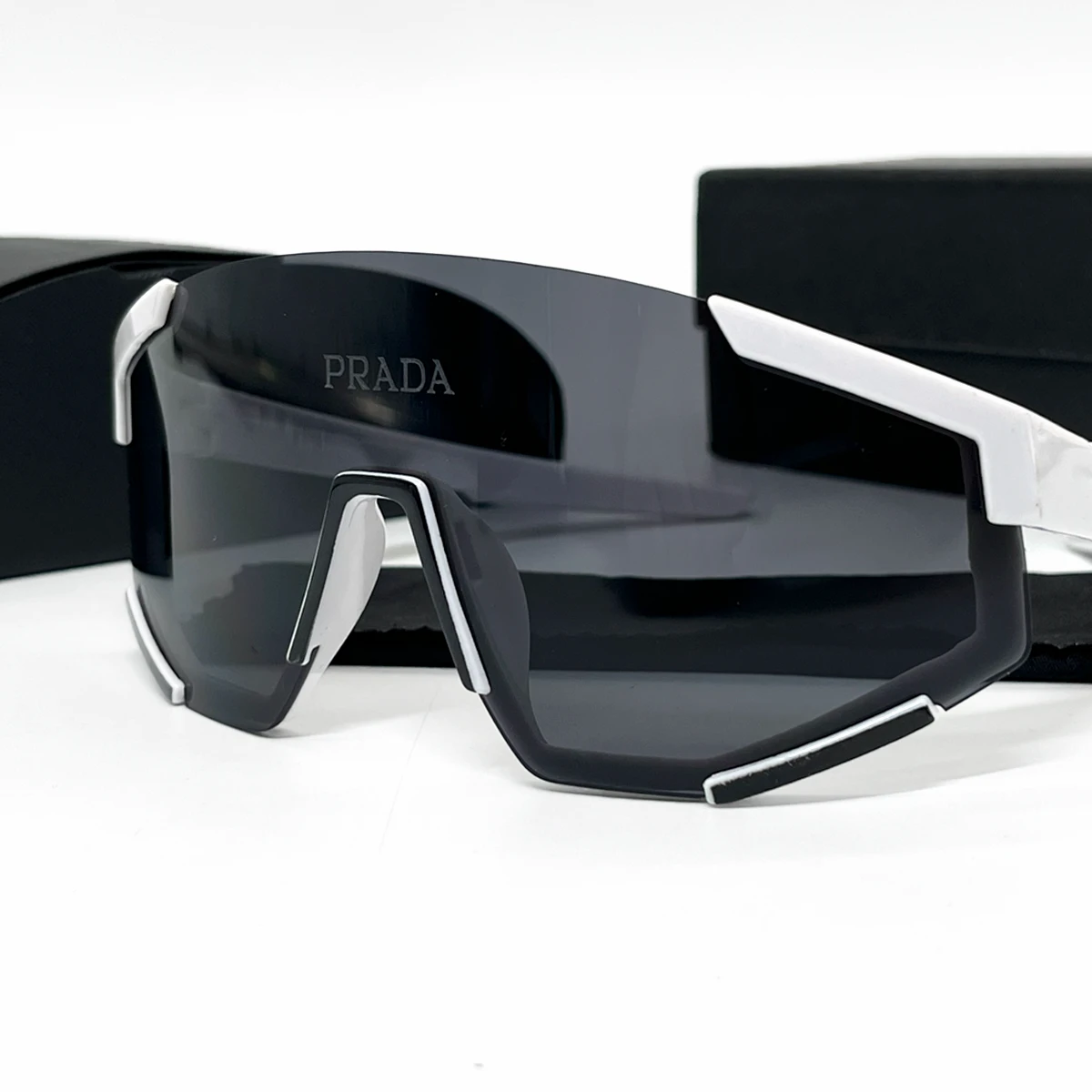 Gafas de sol Prada 5