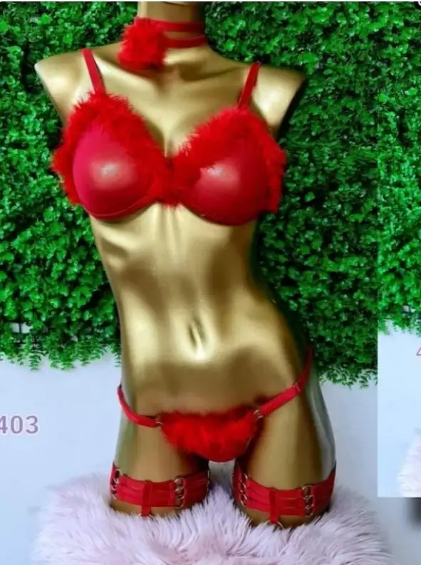 75,lencería peluche