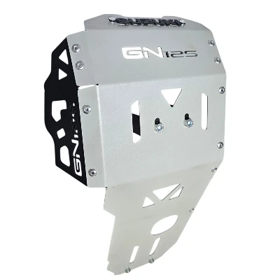 GN 125 Pechera acero gris con negro logo 3d cromado ML