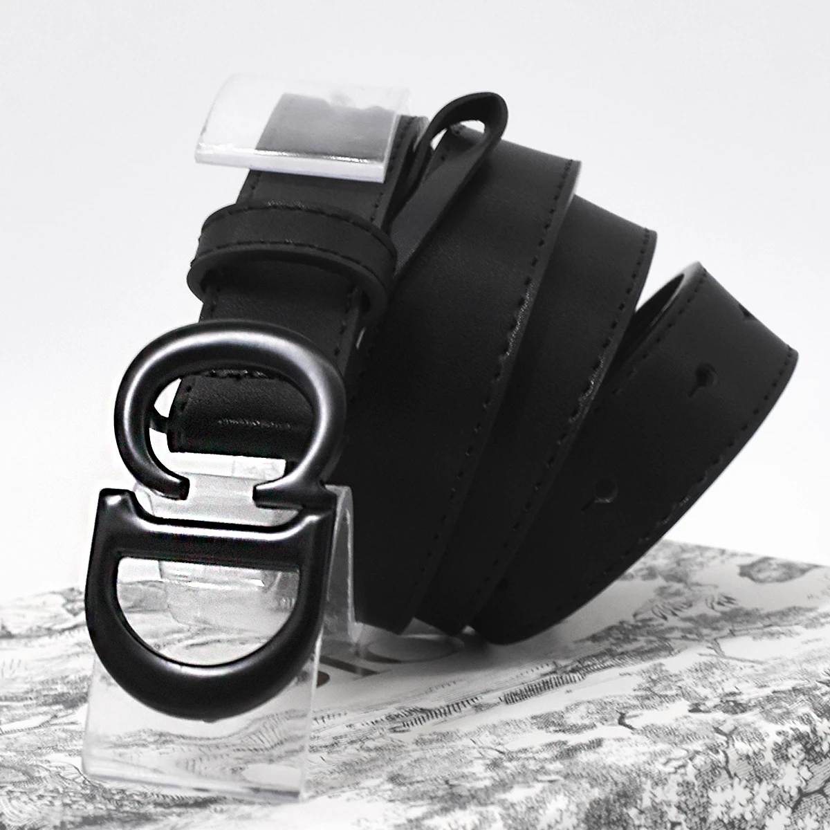 Cinturon Dior  4