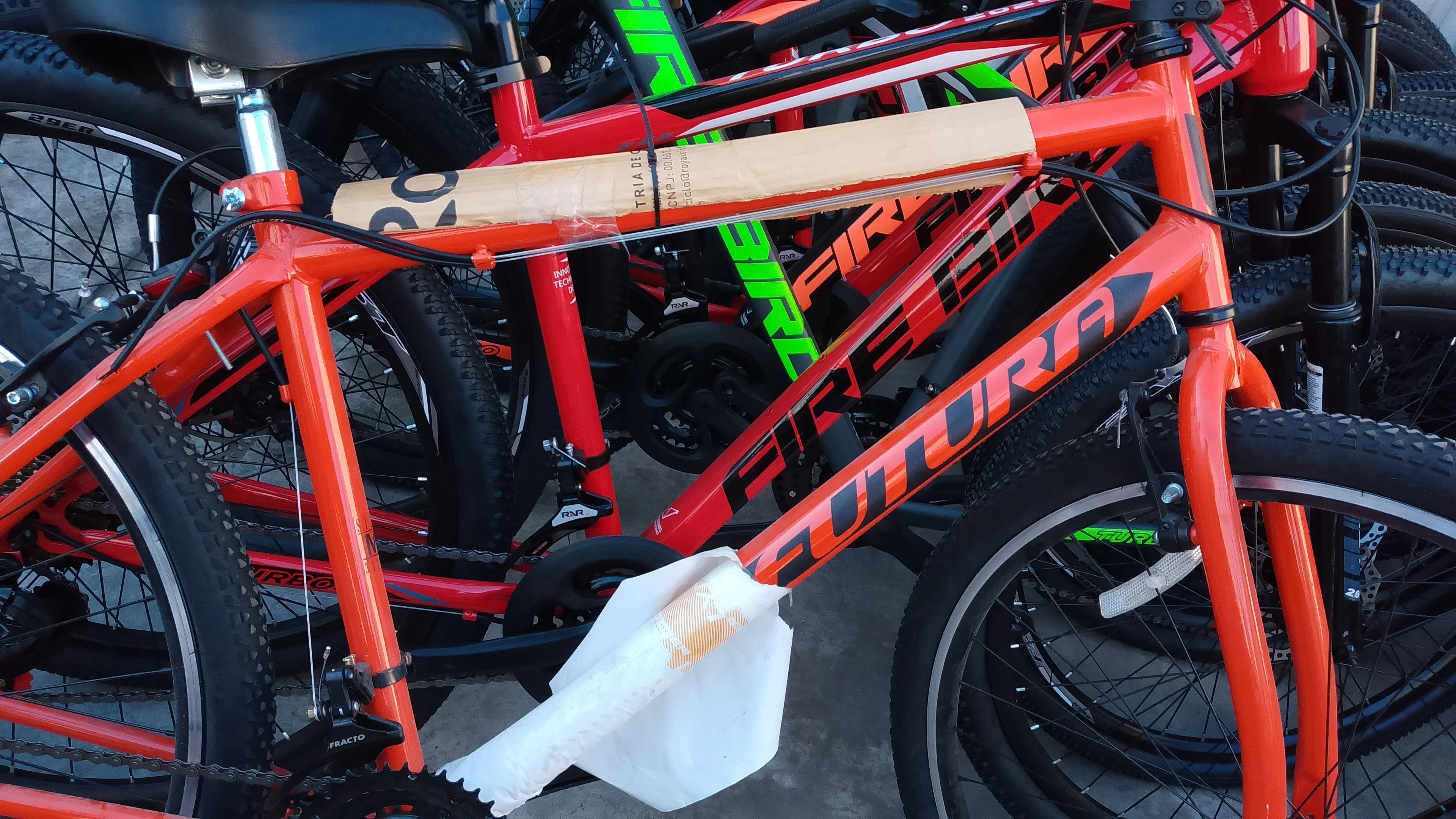 Outlet bicicleta Futura Naranja r29 2
