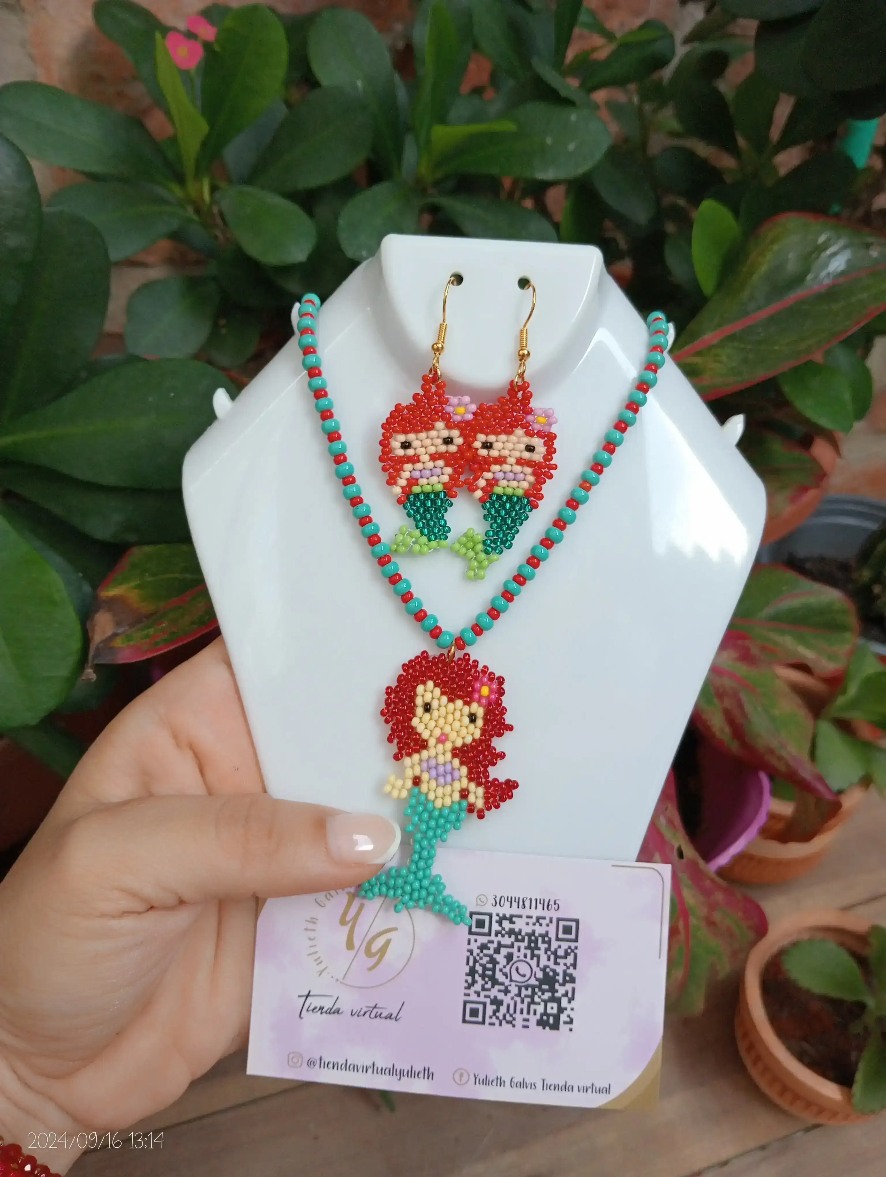 SET ARETES Y COLLAR EN MOSTACILLA DE SIRENITA 🧜