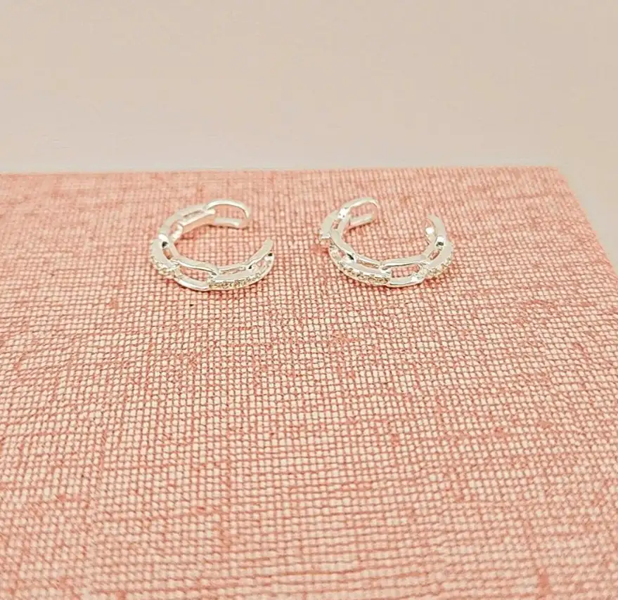 Earcuff 
