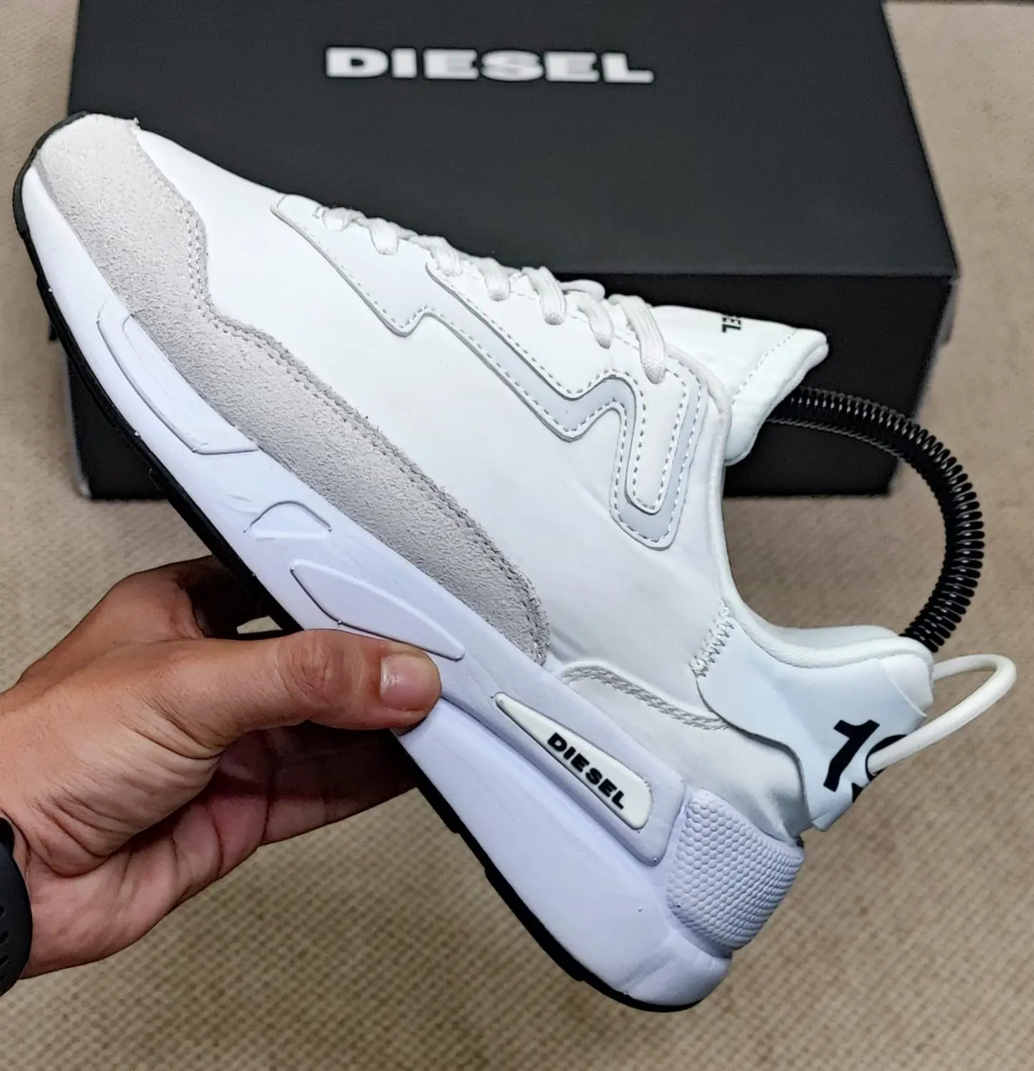 DIÉSEL 1971 UNISEX AAA 3