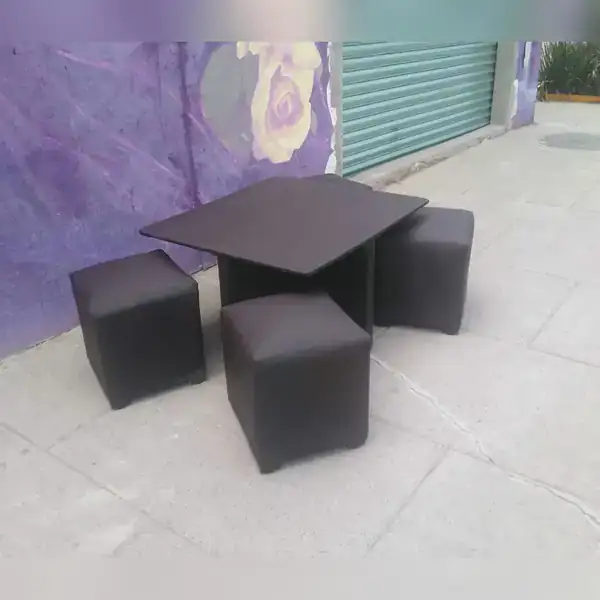 Mesas De Centro Con Taburetes 8