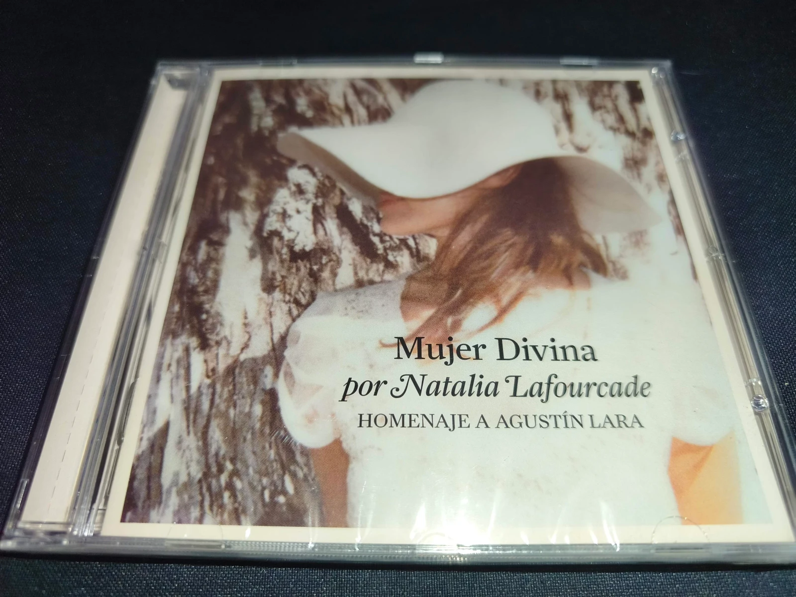 Natalia Lafourcade - Mujer Divina (HOMENAJE A AGUSTIN LARA)(MEXICO)