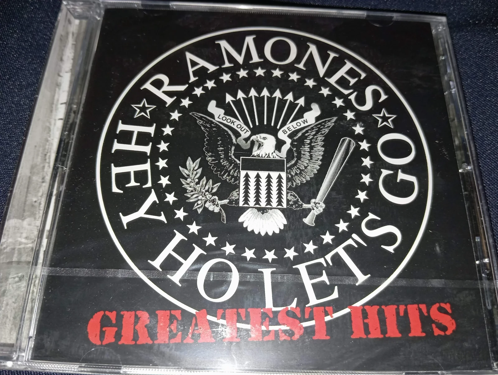  Ramones - Greatest Hits (EU.)