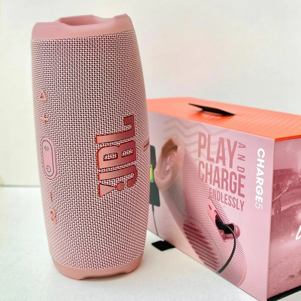 PARLANTE JBL CHARGE 5 WATERPROOF SQUAD 220V