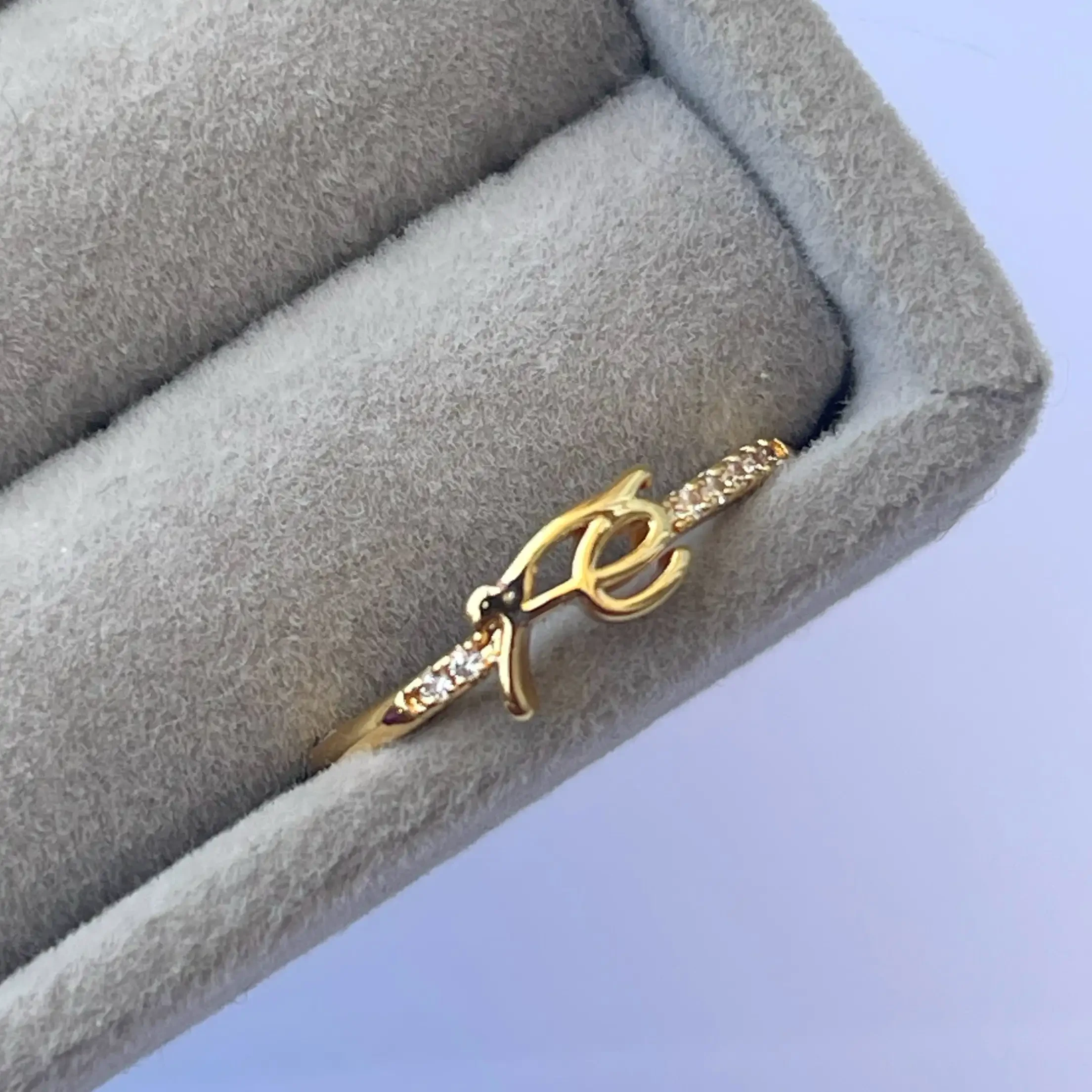 ANILLO FÉ