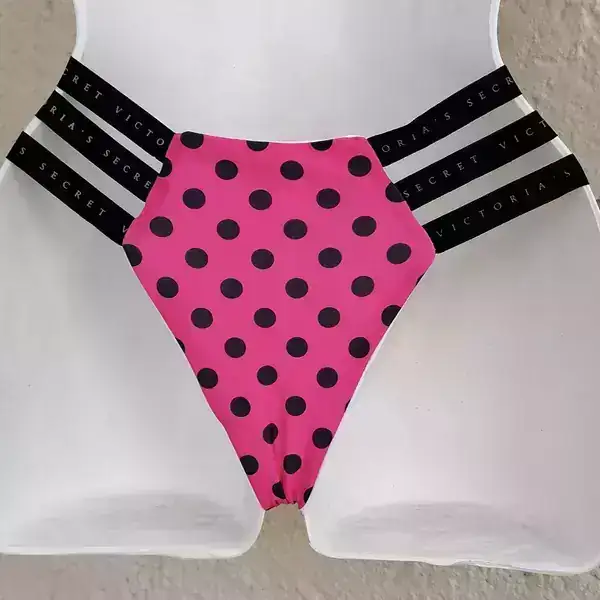 Vikiny Rosa bolitas negras 3