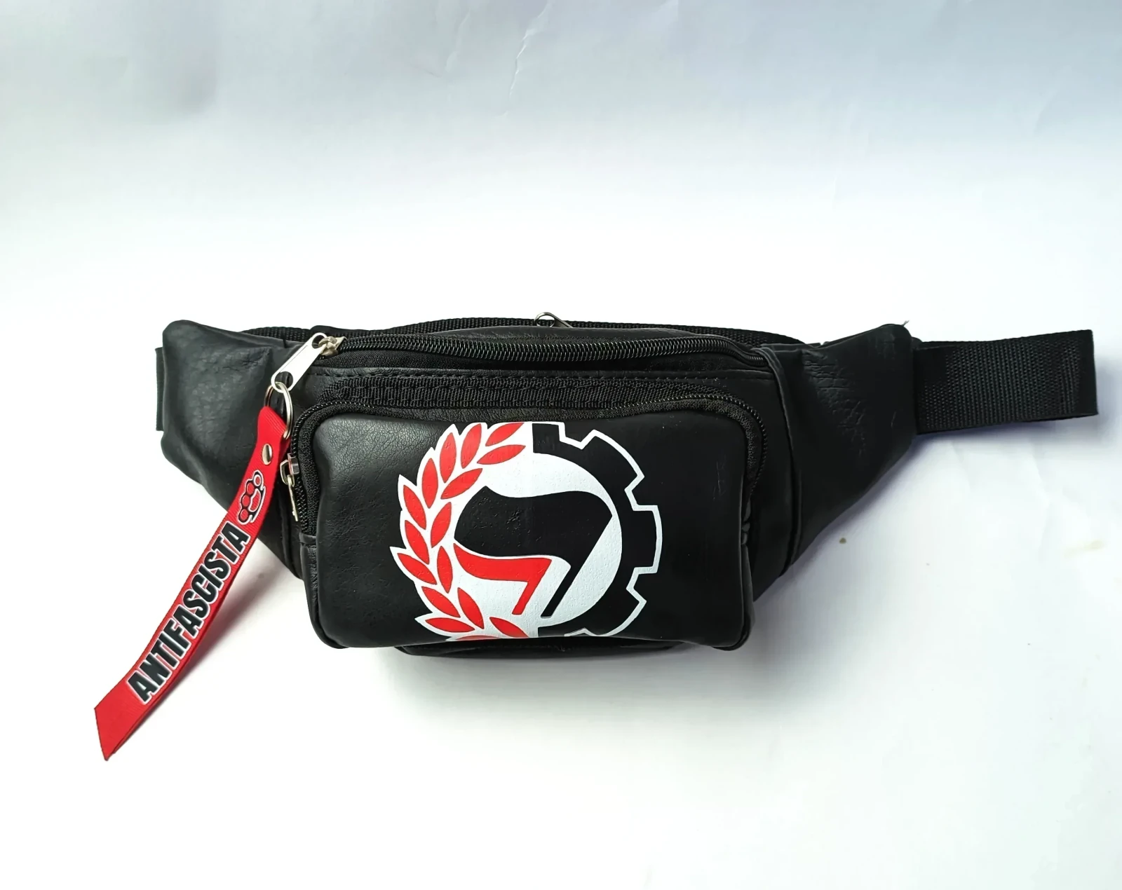 Canguro negro estampado 