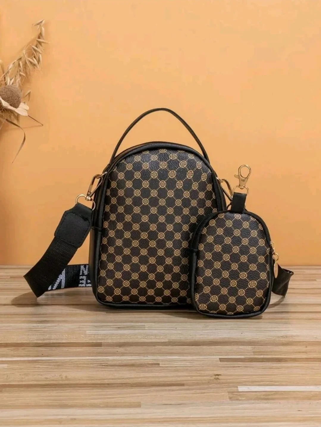 Set de Mochila y monedero  2