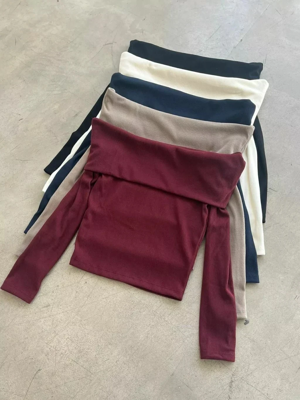 Sweater mora 