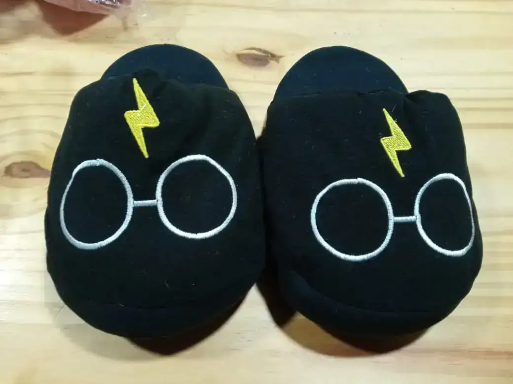 AGOTADO Pantuflon de Harry potter Adulto 