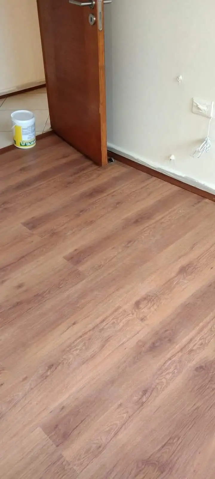 Servicio de instalación de piso flotante 