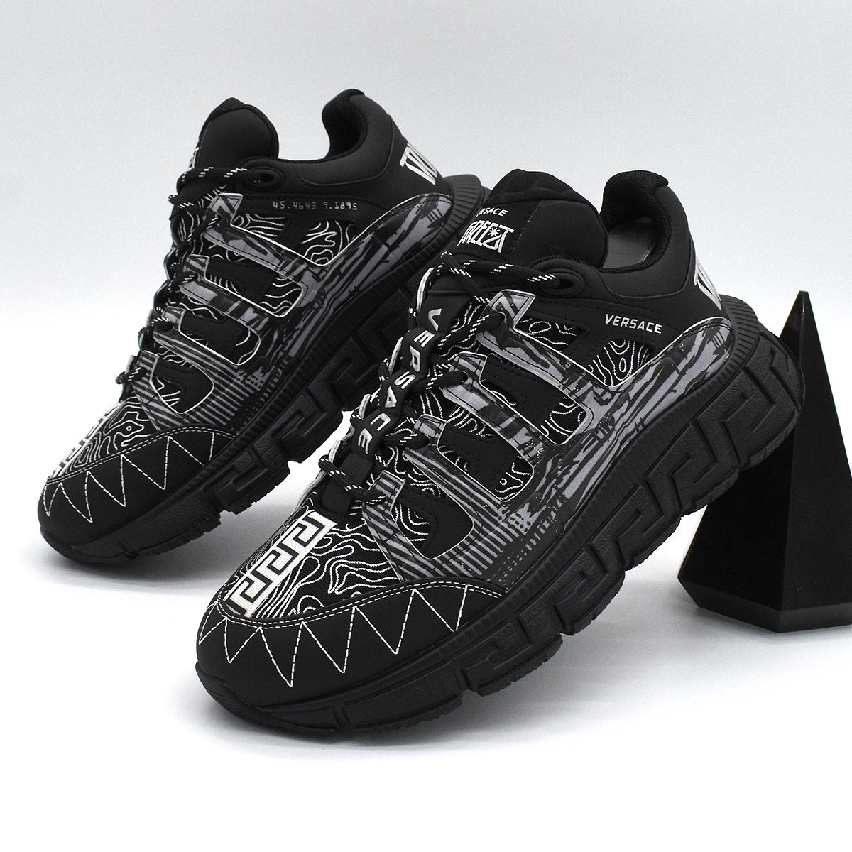 Versace Trigreca Negro 2