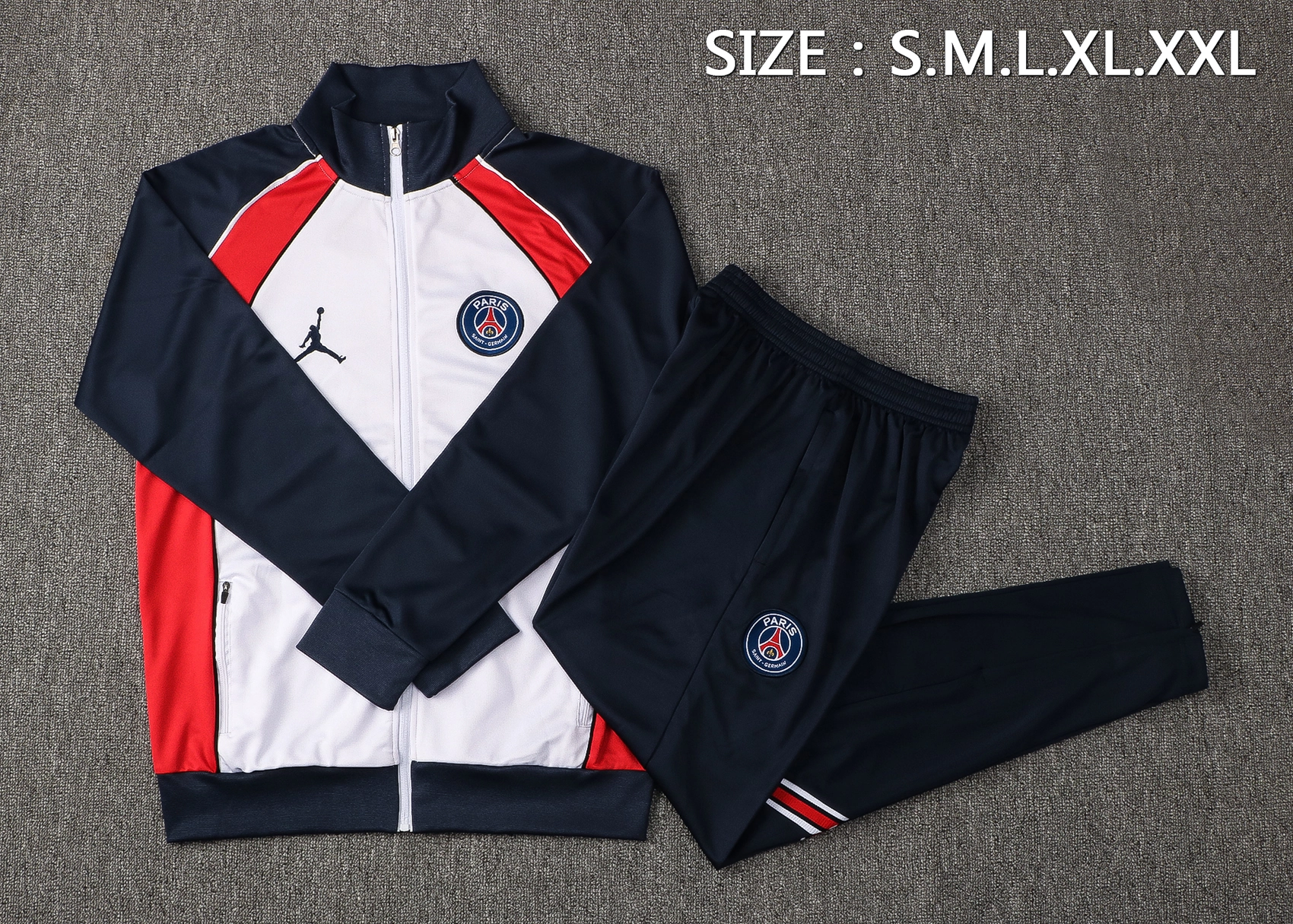 BUZO DEPORTIVO DE PRESENTACION DE PSG 3