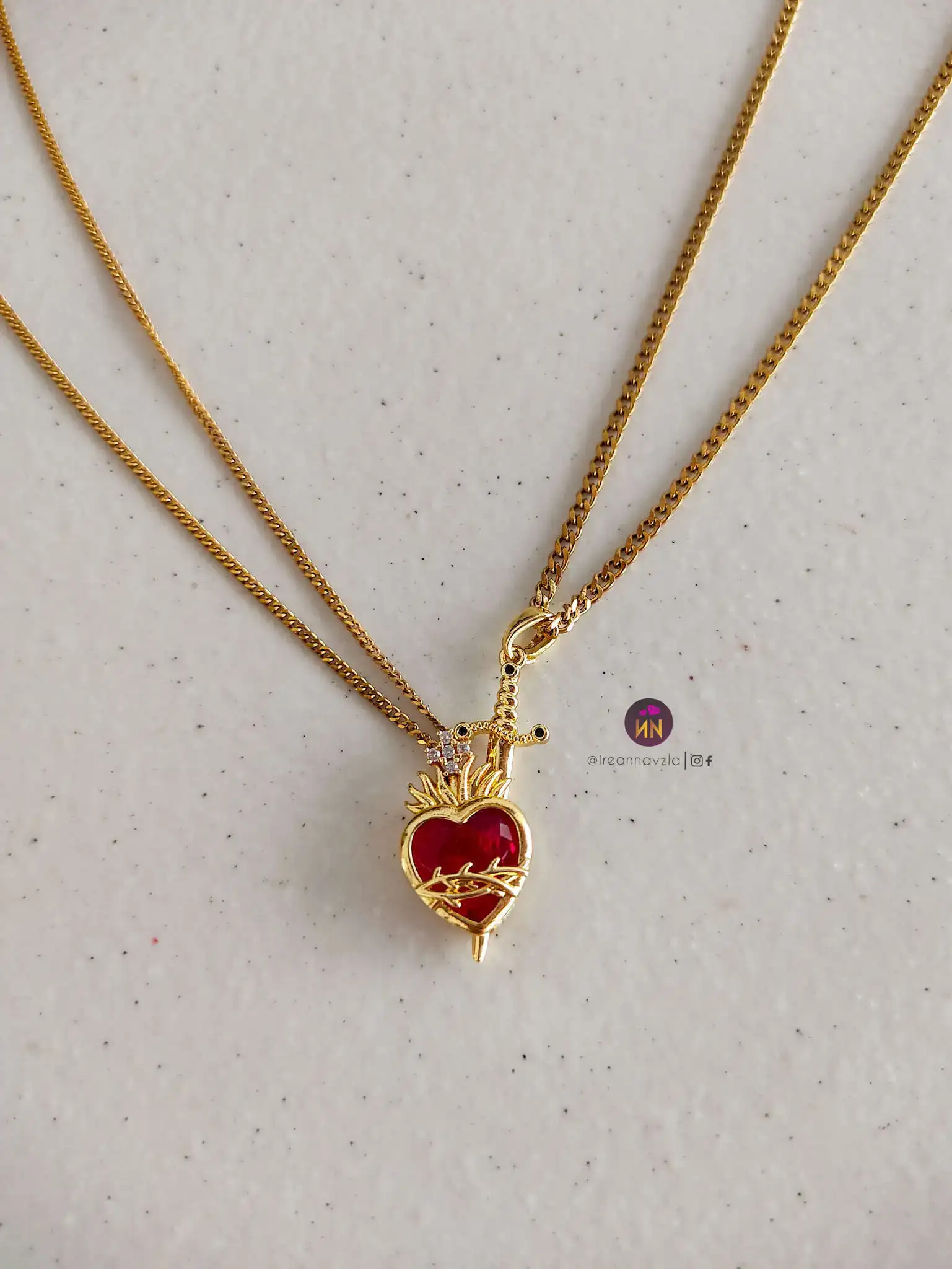 Cadena corazón espada ❤️‍🔥🗡️