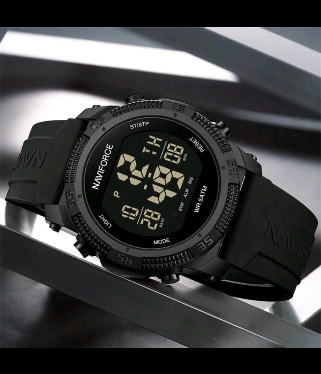 Reloj Digital Deportivo Naviforce NF7104 Total Black 2