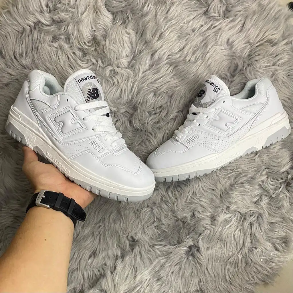 NEW BALANCE 4