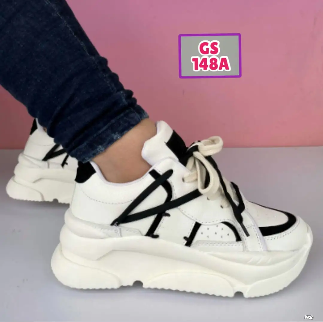 Zapatilla plataforma dama  3