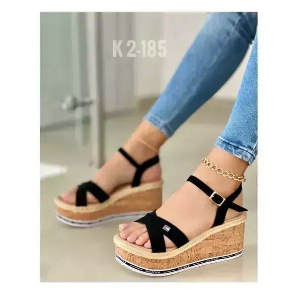 Sandalia plataforma tommy 3