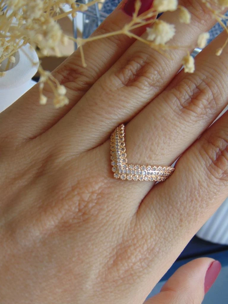 ANILLO ACERO DOR PICO CONTORNO DEDO MICROCIRCONES BLANCOS 2