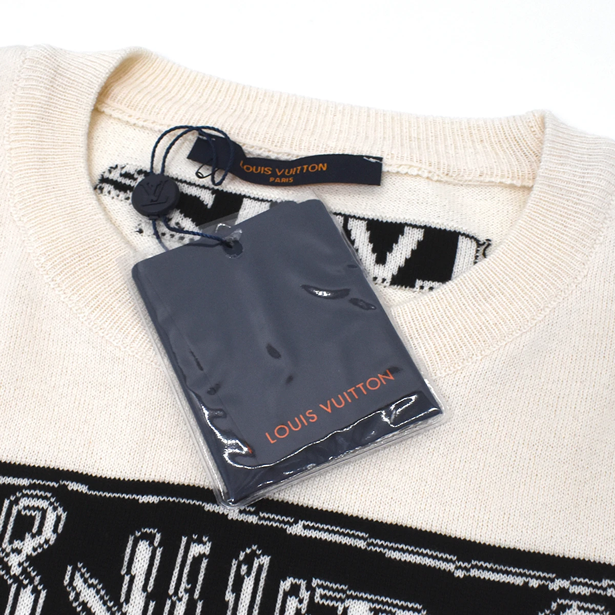 Playera&nbsp;LV 5