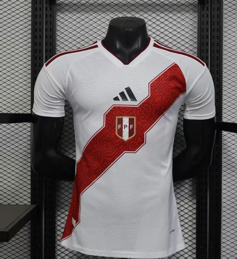 CAMISETA VERSION JUGADOR IMPORTADA PERÚ