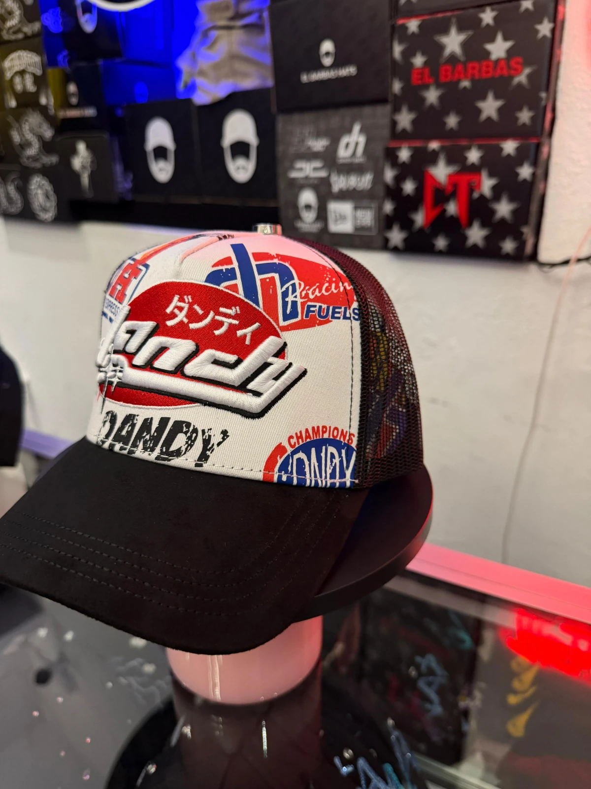 Dandy hats 3