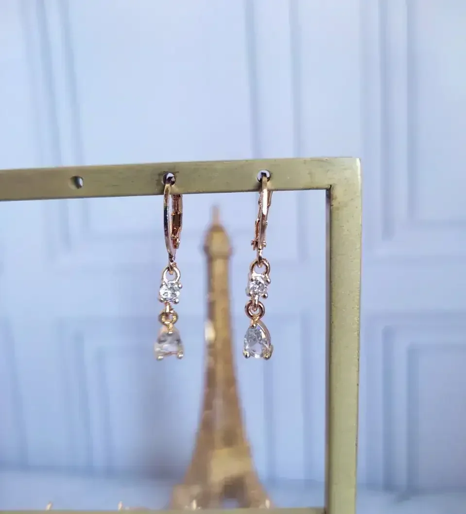 ARETES LARGOS GOTAS