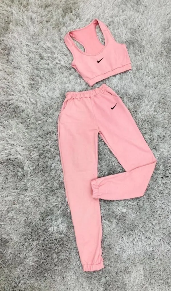 Conjunto top Nike 4