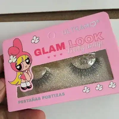 Pestañas ultramo glam look