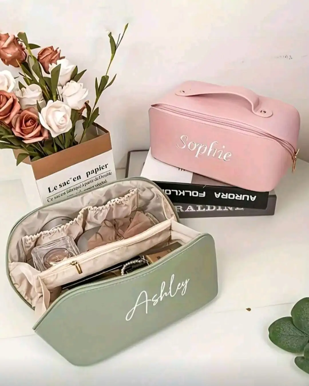 Bolsa de maquillaje personalizada con nombre - Organizador de cosméticos de gran capacidad para viajes, cierre con cremallera, material sintético duradero, bolsa de aseo unisex, blanco/negro - Regalo ideal para cumpleaños, Día de la Madre, San Valentín, graduación, aniversario, bolsa de maquillaje de gran capacidad, cremallera elegante, accesorios de metal dorado
