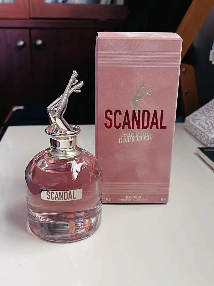 Scandal Jean Paul Gaultier  2