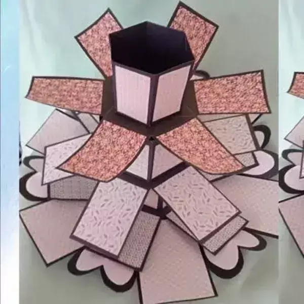 Caja hexagonal expandible