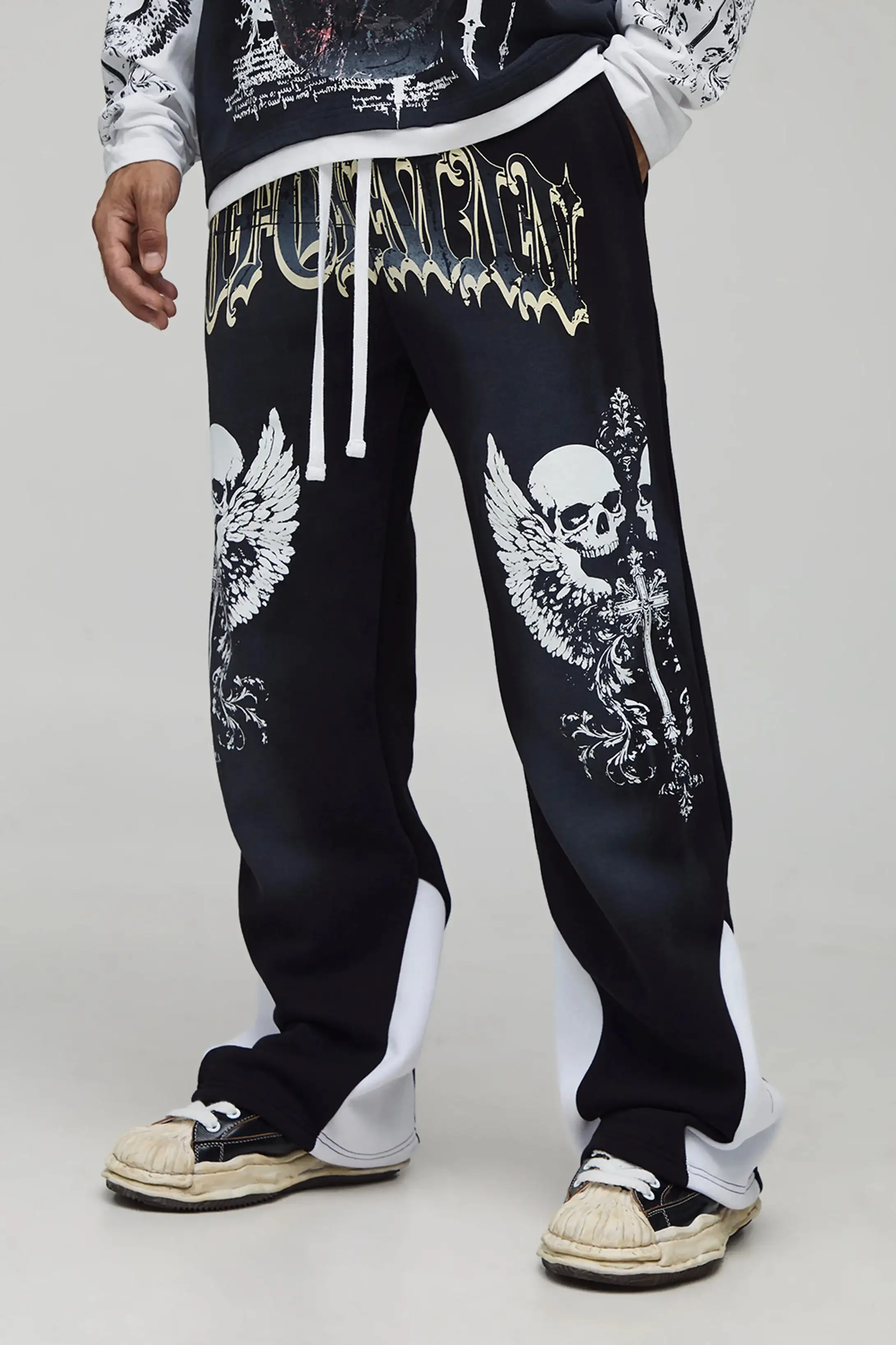 Relaxed Fit Flare Jogger - Size M