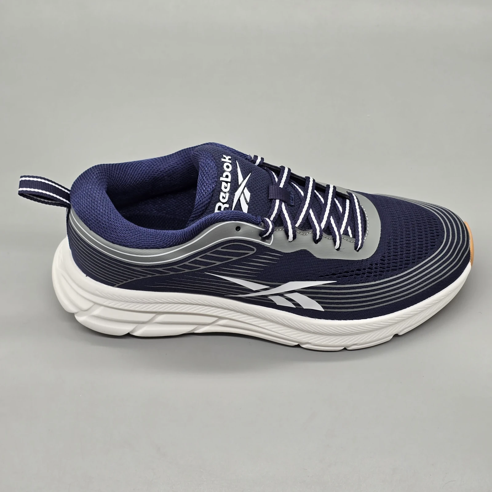 REEBOK ROAD STRIDER 2