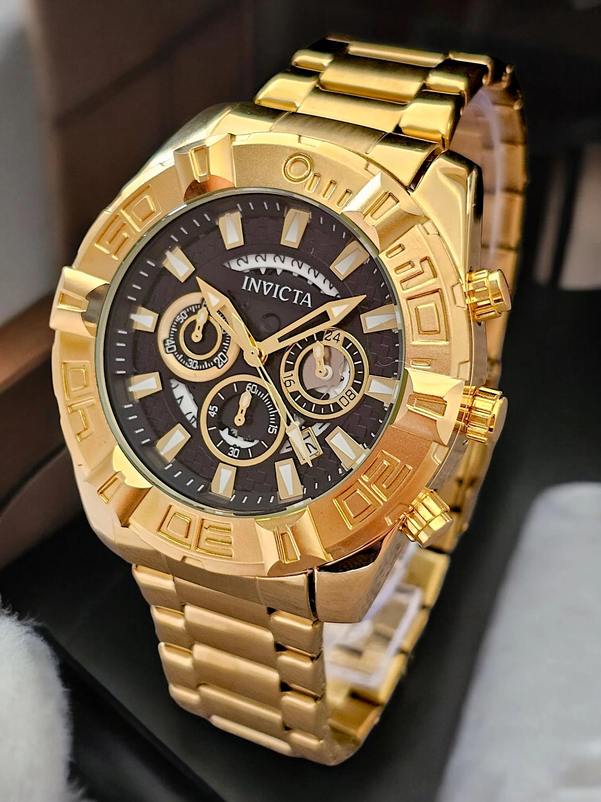 RELOJ INVICTA METALICO 4