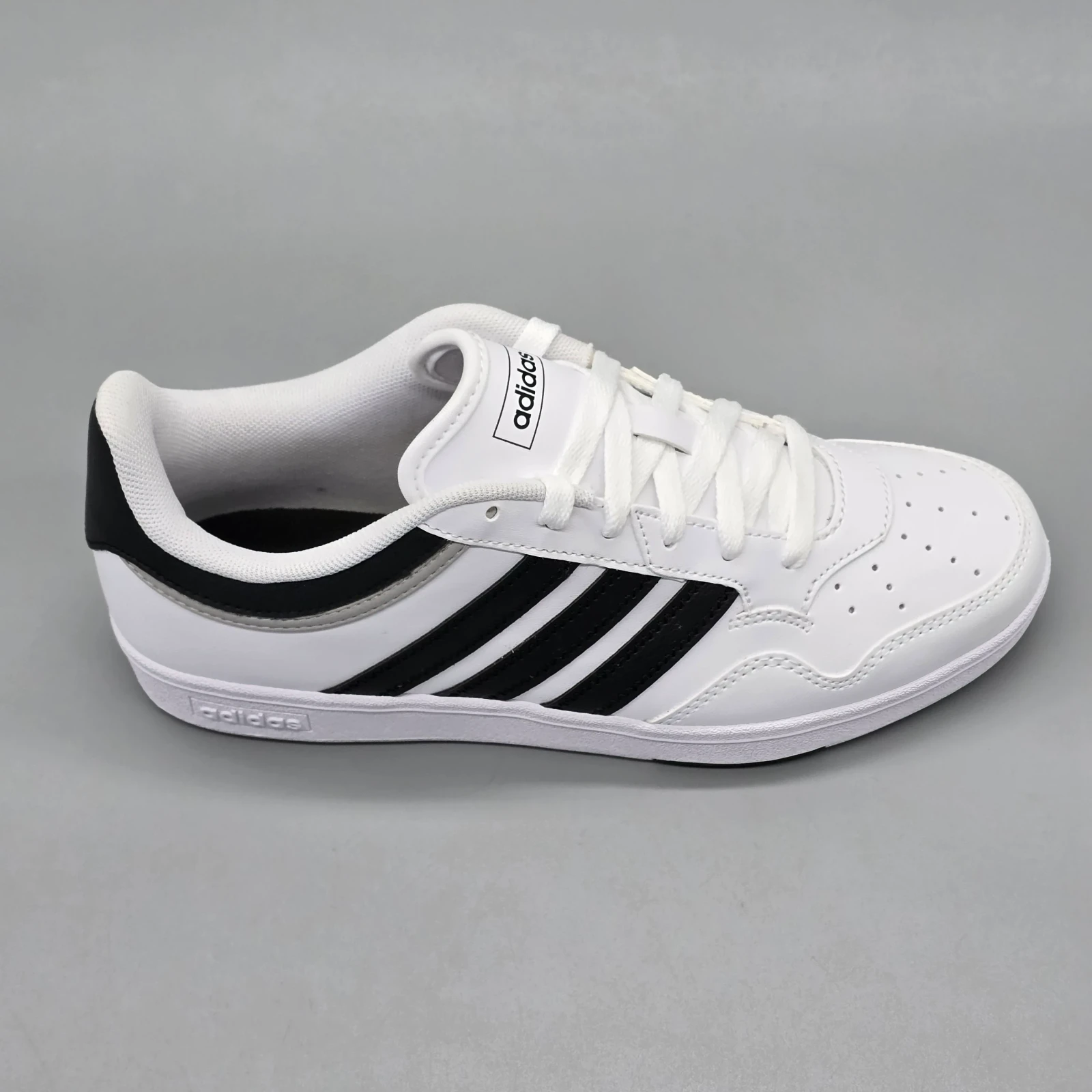 ADIDAS HOOPS 4.0 3