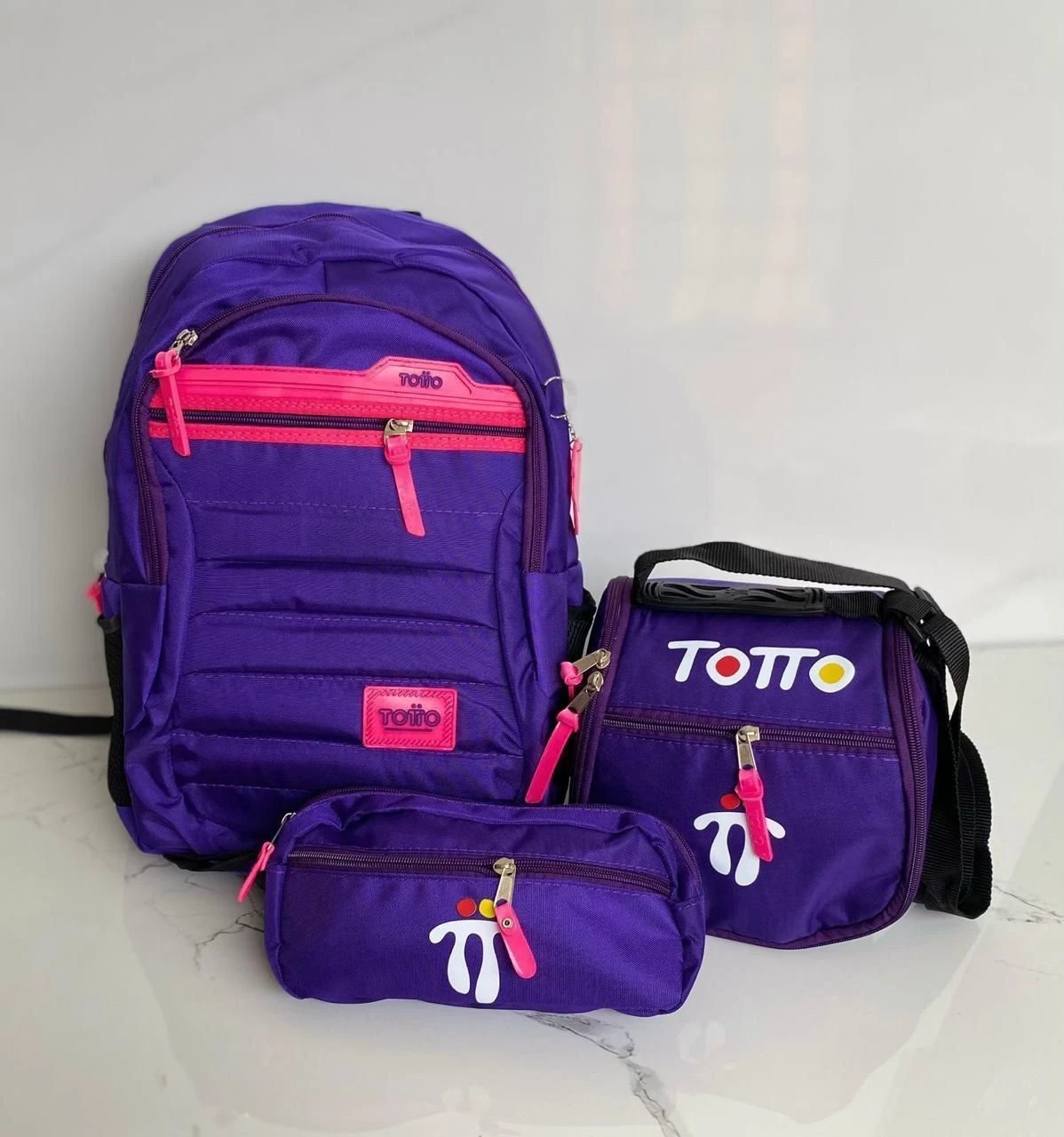 BOLSO ESCOLAR TOTTO 3