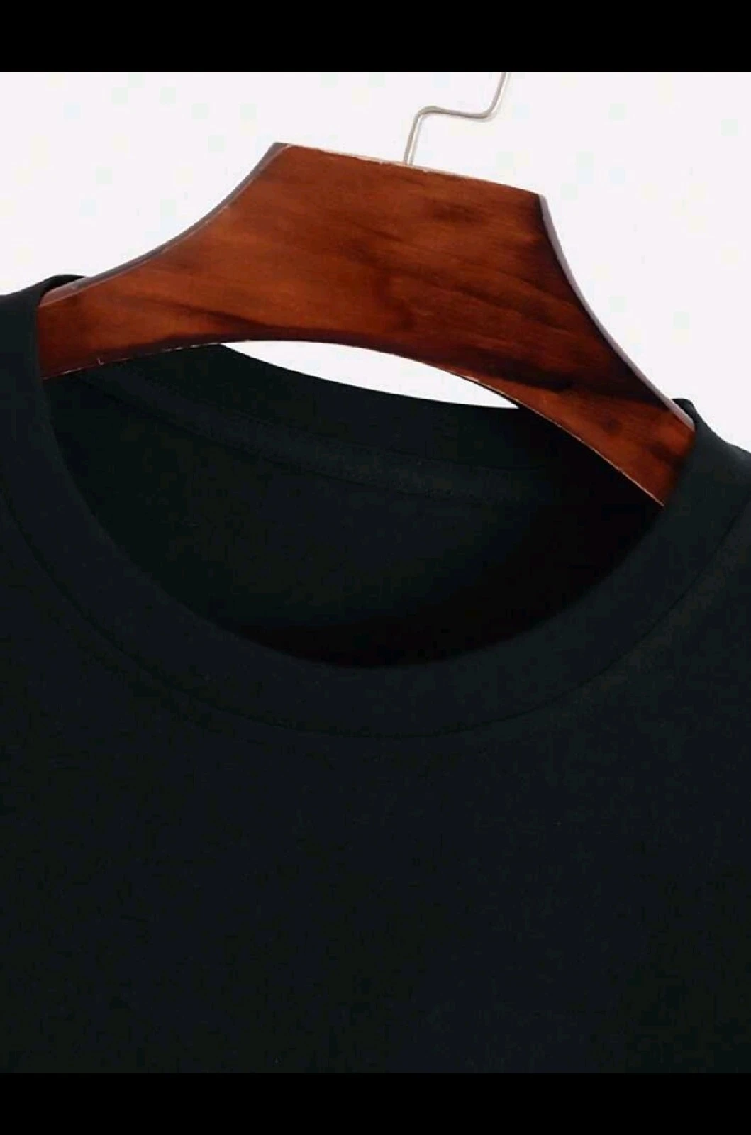 Franela de Hombre Deportiva "FUTURE" - Camiseta Negra con Franjas Verticales Blancas 3