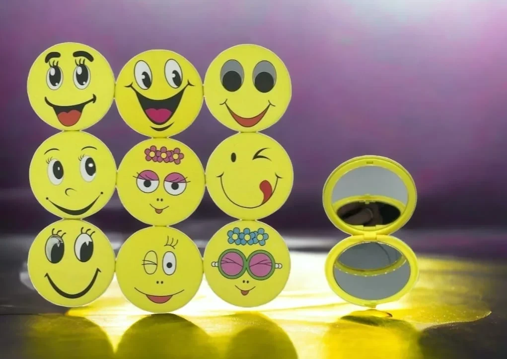 espejo cartera emoji xm17