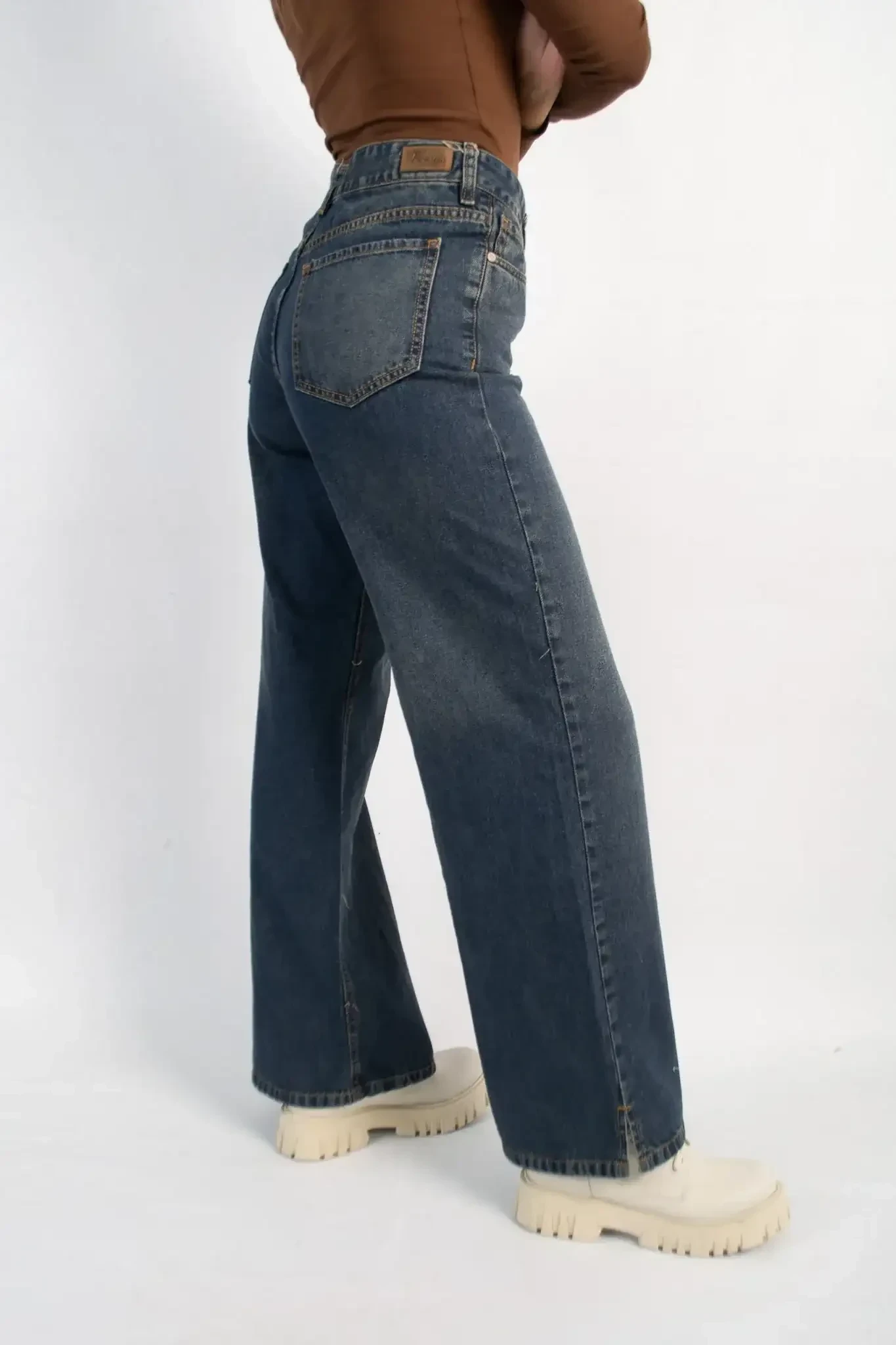 JEANS VERSUS 2