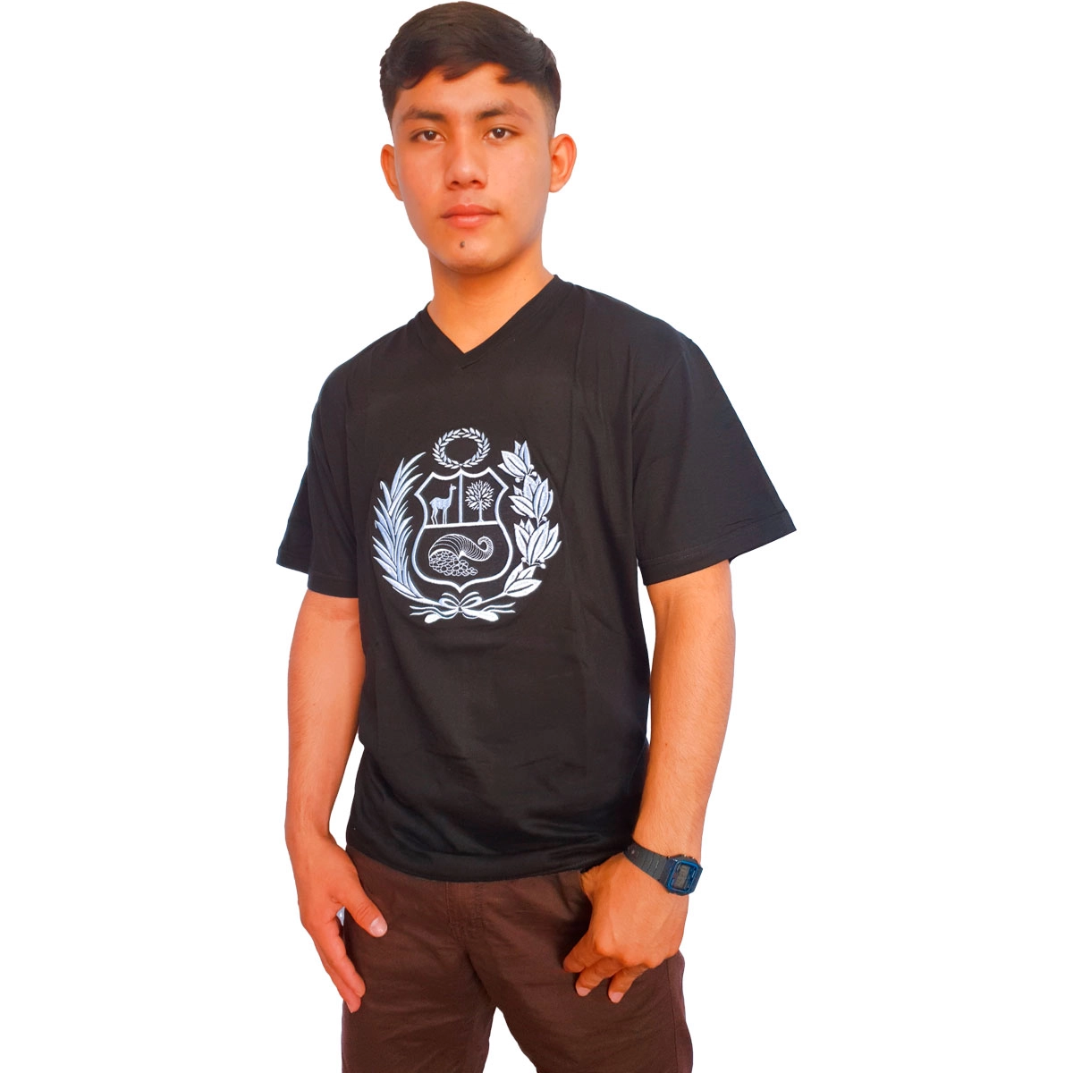 Polo Negro escudo blanco
